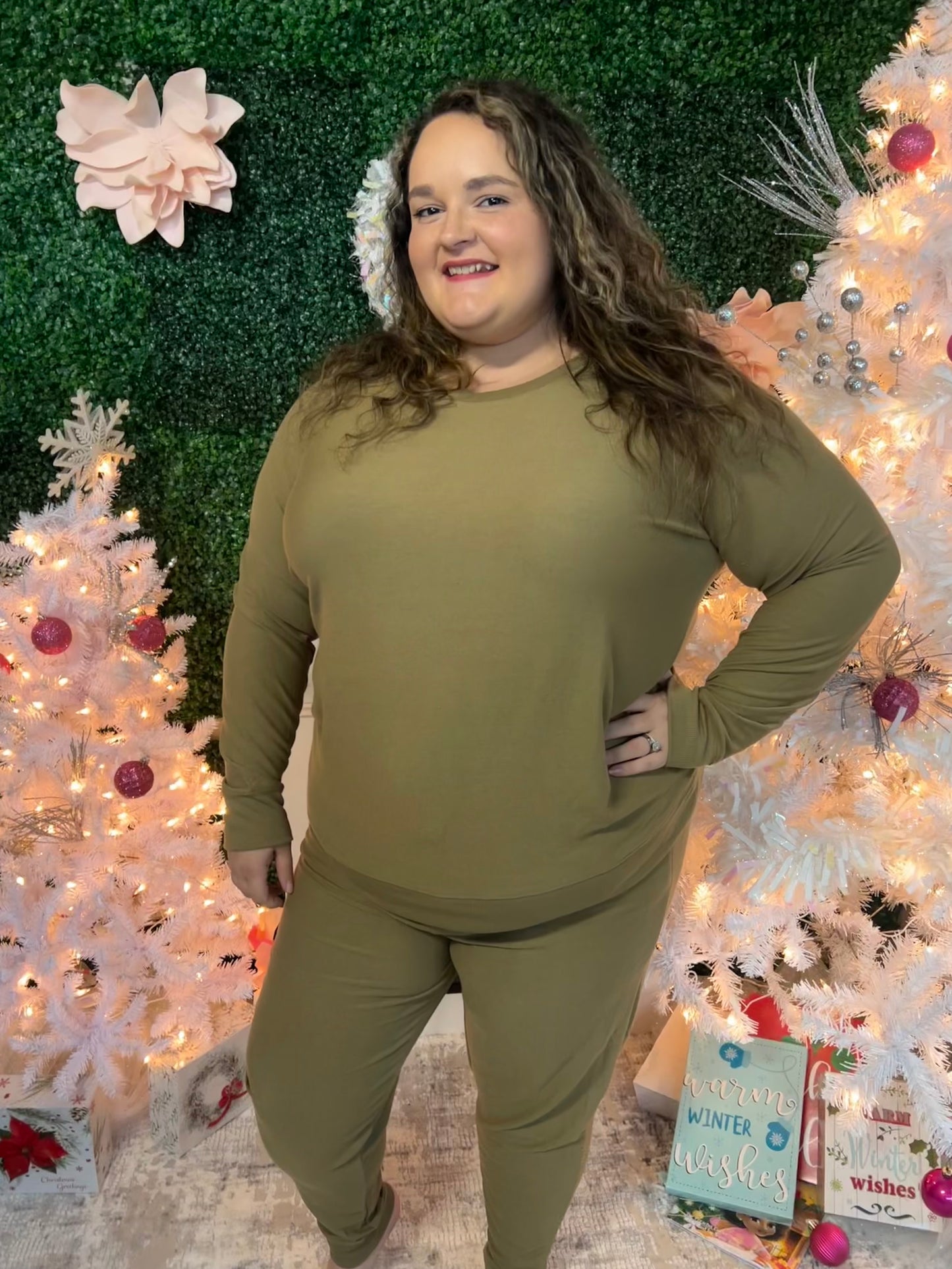 Jordan - Plus Size French Terry Pullover and Jogger Set