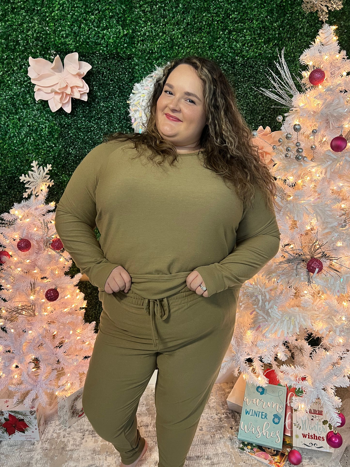 Jordan - Plus Size French Terry Pullover and Jogger Set