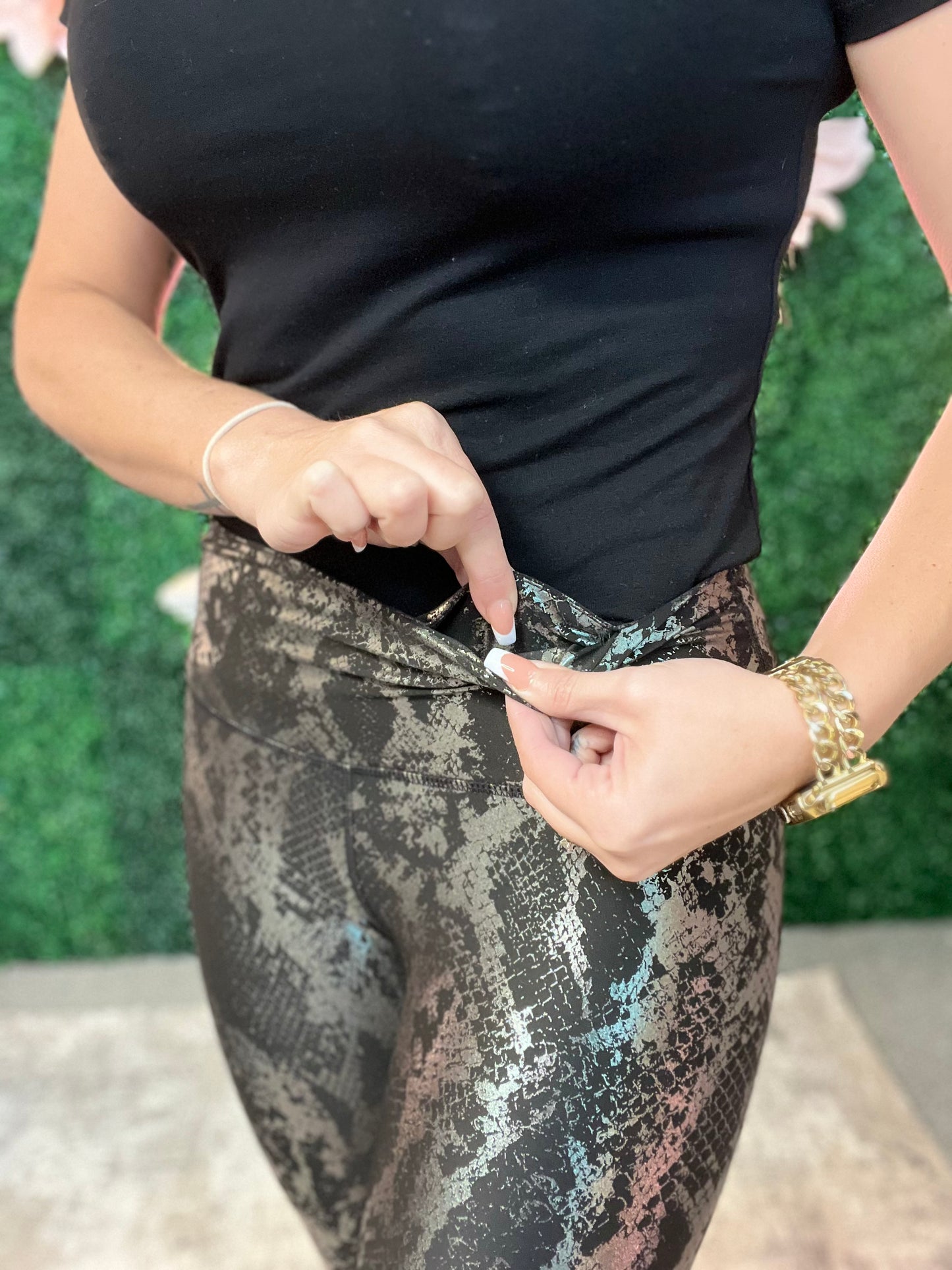 The Garden - Snake print leggings